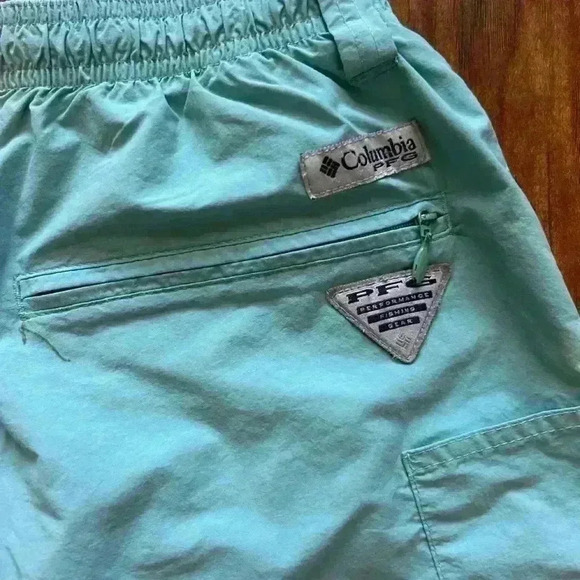 Columbia Men’s Swim Shorts - Picture 2 of 6